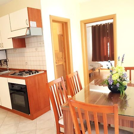 Apartmani Smoljic Primosten Exterior photo